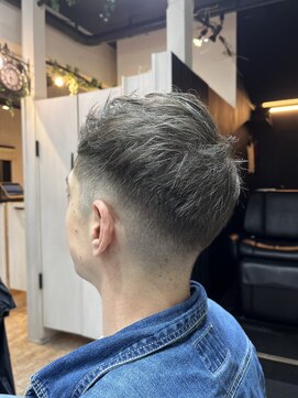 リリー(Lily) フェード