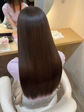 【大人気】ダメージ94%軽減の髪質改善カラー！理想の艶髪を実現するカラー技術。