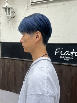 フィアート ヘアドレッシング サロン(Fiato Hairdressing Salon) ネイビーブルー