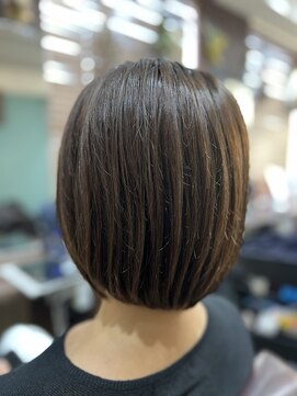 ルアン(Luan) 白髪ぼかしカラー