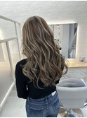  【目立ちすぎたハイライトを修正】ナチュラル美髪へ