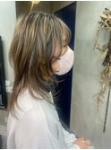 コントラストカラー　ウルフカット