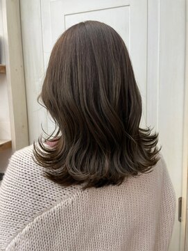 ナンバー イル デュッカ 札幌(N° il duca) 大人くびれミディアムスタイル