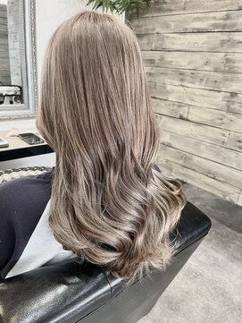 レガロヘアアトリエ(REGALO hair atelier) ベージュカラー【水戸/赤塚】