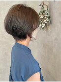 丸み感のあるくびれショート