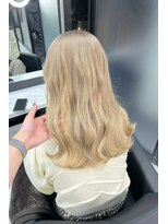 リア 大阪梅田(Ria)&nbsp;～ホワイトミルクティーベージュ～　【Ria 大阪 梅田】