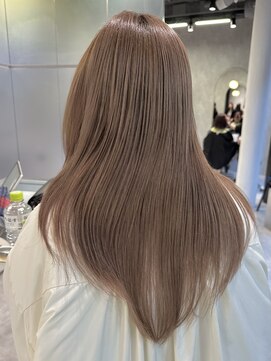 シティ(CITY) ホワイトベージュカラー×髪質改善トリートメント【CHICA】