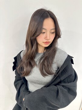 レイラバイアフロート 吉祥寺(Lila by afloat) くびレイヤーエモージュ大人かわいい 20代30代40代似合わせ