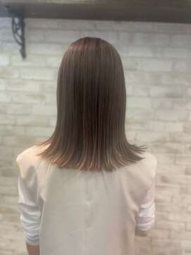 クロエ バイ ラヴィズム 紫竹山店(CLOE by LUVISM) 透明感ベージュ