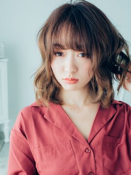 スタリー(Starry) 波打ちフェザーミディ20代/30代/40代/ハレマチ通り