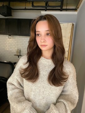 スタンド(STAND) くびれヘア　センターパート