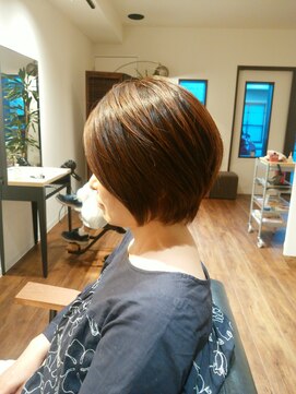 トコトワ(tocotowa) 大人ショートボブ