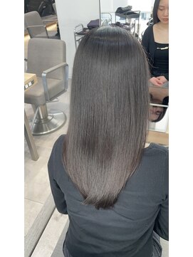 エラ(Ella) 髪質改善矯正で憧れの美髪に