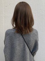 サロン ハナノ(Salon Hanano)&nbsp;ミディアムレイヤーカットオリーブベージュ赤み消しカラー