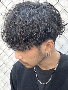 フィフス トウキョウ (fifth TOKYO) 渋谷波巻きパーマメンズカットシャドウパーマラウンドマッシュ