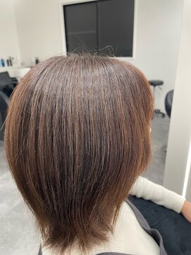 ブルージュ ヘアー(Brugge hair) 白髪ぼかしハイライトベージュ系