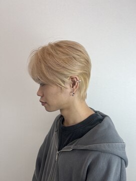 ステージ(STAGE) ダウンパーマ　ニュアンスパーマ　センターパート