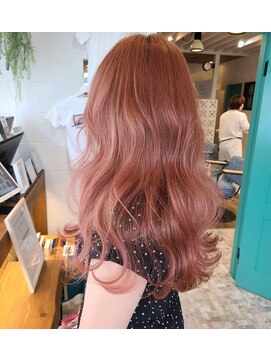 コスメポット(Cosmepot) ブリーチハイライトカラーピンクベージュレイヤーカット