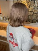 春におすすめ♪ミルクティーベージュ くびれボブ