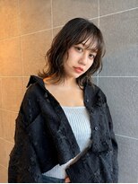 リベルタ(liberta)&nbsp;無造作ウェーブ×大人くびれミディアム