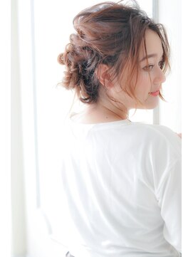 エルフォ(elfo) 【elfo】結婚式お呼ばれパーティヘア大人可愛い編み込みアレンジ