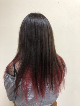 ヘアプロデュース ムース(Hair Produce MU SU) ピンクでインナーカラー