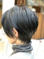 クオリス 上板橋店(QUALIS)&nbsp;耳掛け/立体感前下が大人可愛いひし形ショート/ハンサムショート