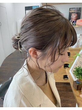 ルプラ カルム(le-pla Calme) ラベンダーブラウン×アレンジヘア/編みおろし 20代30代40代