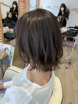 ヘアーストーリー (HAIR STORY) 外ハネ　ミディアム　ボブ