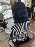 ブルー