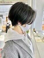 ソーコ 渋谷(SOCO)&nbsp;黒髪ショートカットハンサムショートカット前髪なし