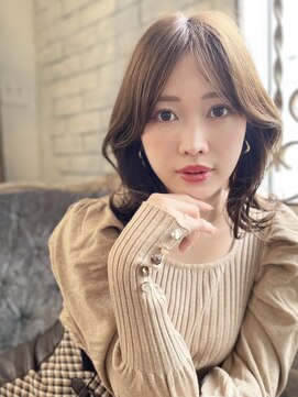 キュート Cute 韓国風くびれミディアム