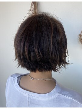 パレンテ(Parente) グレーベージュカラー