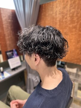 アットリッチ(@RICH) [波巻きパーマ]×マッシュ