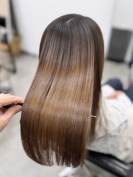 シンカ(shinka) 20代shinkaストレート(髪質改善縮毛)＋艶出しトリートメント