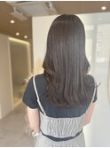 大人気！オリーブグレージュ