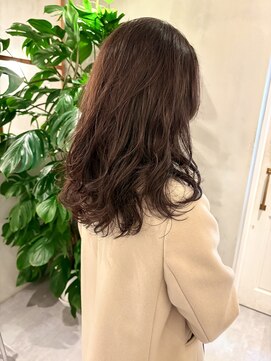 エレノア 藤沢(Eleanor) コテ巻き風パーマ