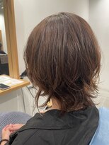 ファンビリ(Fambilly) 外ハネレイヤーボブ