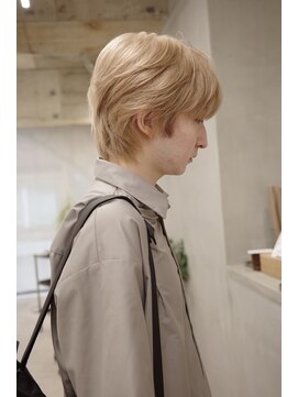 シロ 船橋(白silo) メンズ/ミディアム/ブリーチ/韓国/船橋/京成船橋