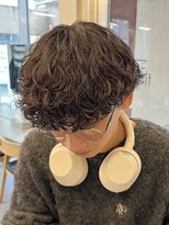 フィフス(fifth) 原宿波巻きパーマメンズパーマセンターパートウルフツーブロック