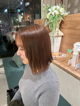 ギネス(Giness) 【髪質改善】ツヤ感ストレートボブ