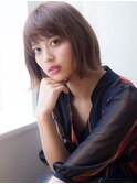 似合わせ大人ガーリーダークアッシュミディアムレイヤーカット