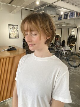 バイマイサイド(BY MY SIDE) アングルマッシュショート