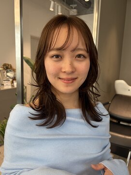 トリッカ シブヤ(TRICCA SHIBUYA) 顔まわりレイヤー/ミディアムレイヤー/シースルー/艶髪/ベージュ