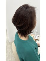 プロスプロカ(Pros-Proca)&nbsp;頭の形がキレイにみえるミディアムレイヤースタイル