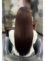 ビゼ 梅田(BIZE)&nbsp;ワインレッドロングヘア