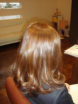 ビギンズ ヘア コウベ(BEGINS HAIR KOBE) つるっとさらさらウエーブ