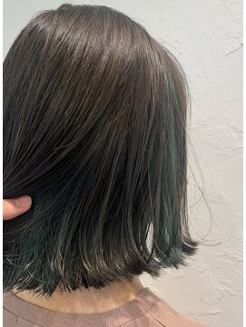 クレドガーデン 浦和店(CRED GARDEN) インナーカラー×外ハネ×ショートボブ/２０代/30代