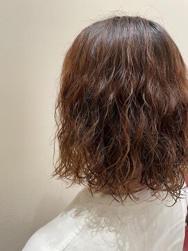 ルシードスタイル クリザンテーム くるくるパーマ