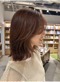 伸ばしかけヘアに動きをプラス！レイヤーカット